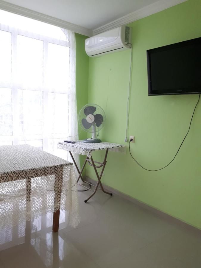 Дома для отпуска Home Батуми-15